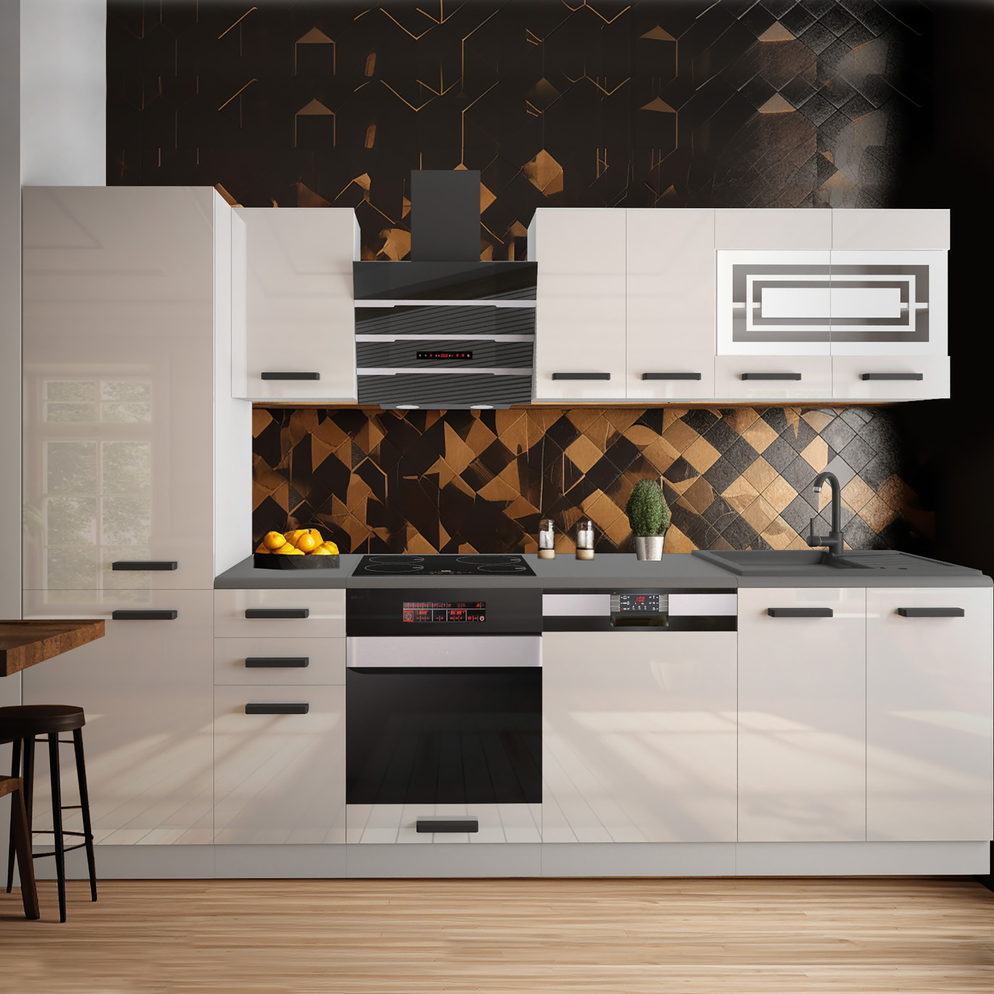 Cucina con mobili bianchi e parete a motivi geometrici rame