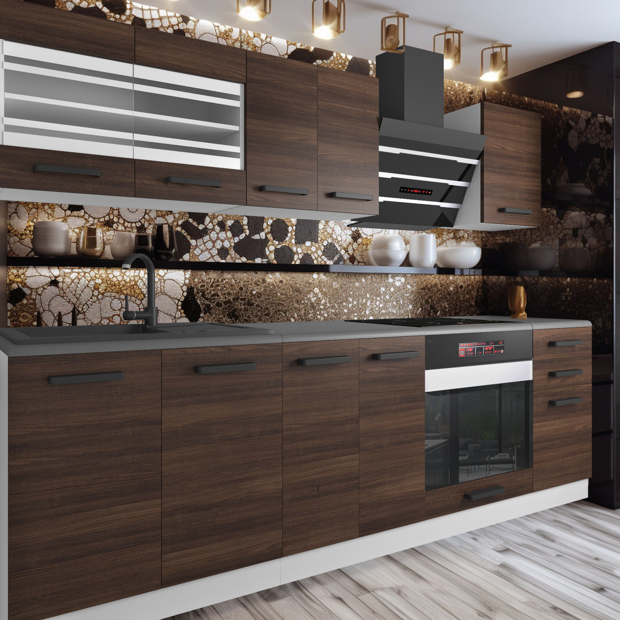 Cucina con mobili in legno scuro e paraschizzi dorato